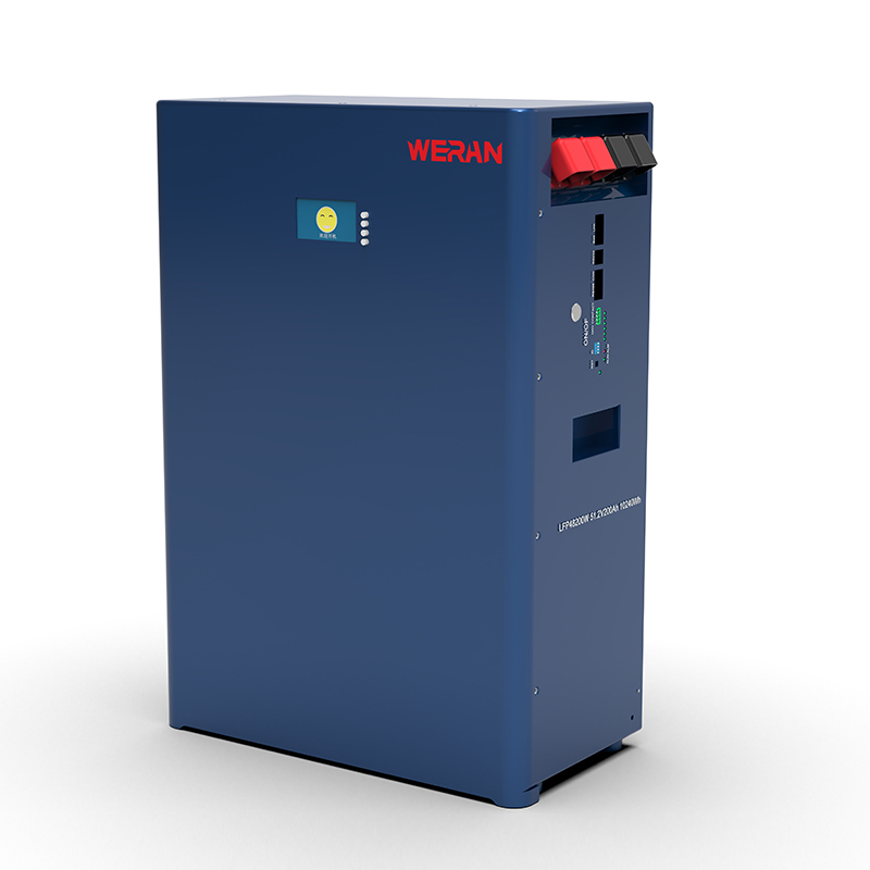 WERAN WRL-48100WB 51,2V 100Ah Veggmontert LiFePO4-batteri (5,12kWh) – IP65, 6000 sykluser, utendørs solcellelagring
